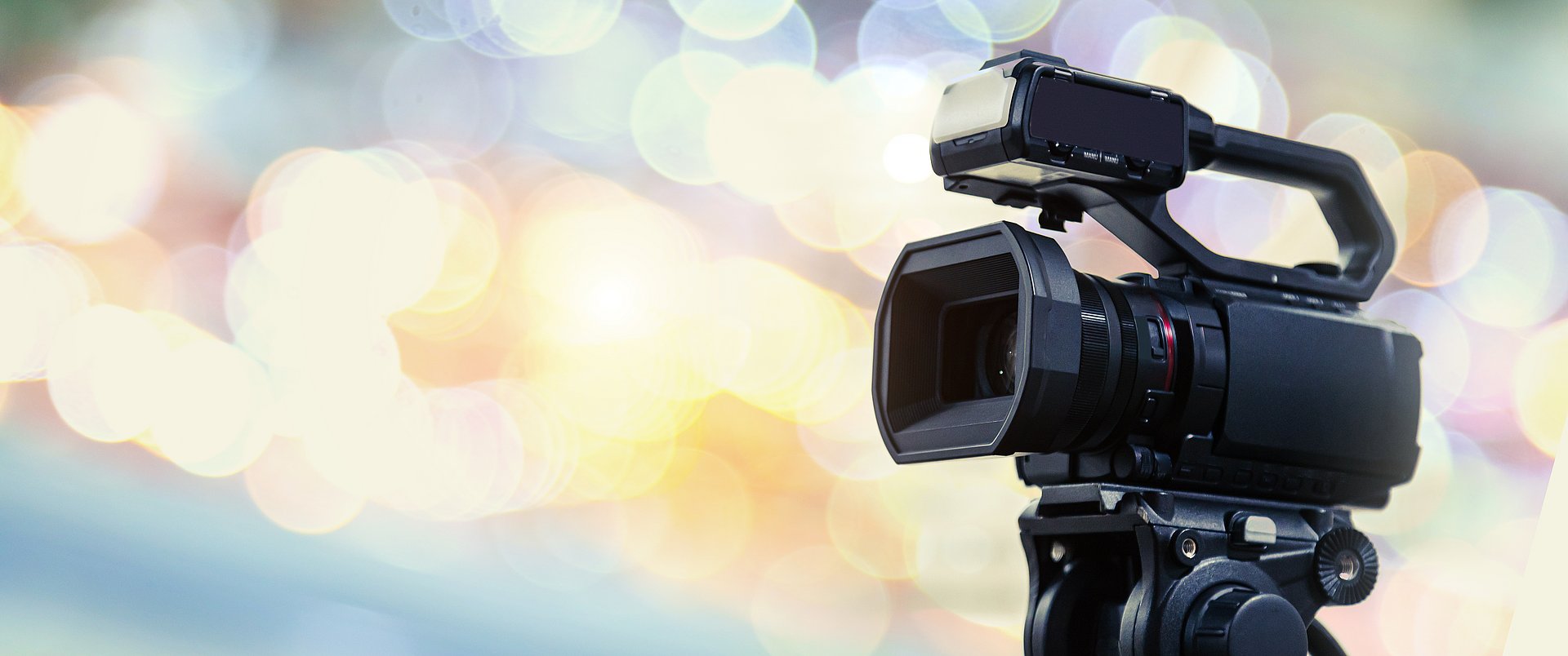 Video,Camera,With,Blur,Background,For,Journalist,Interview,Broadcasting,Reporter