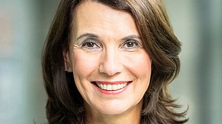 Portraitbild von Rita Schwarzelühr-Sutter