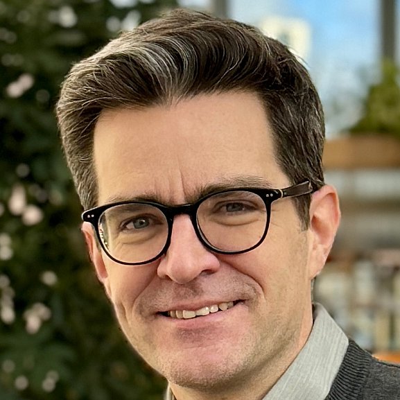 Portraitbild von Dr. Michael Littger