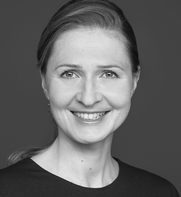 Porträtfoto: Elena Metzger, dena