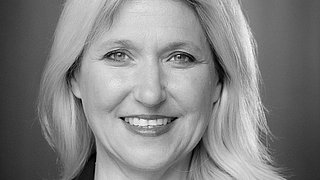 Bild von Silke Launert in schwarz weiß