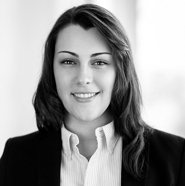 Foto von Marie-Christin Grabisch in schwarz weiß