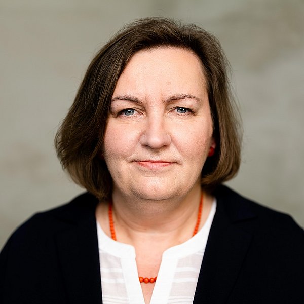 Portraitbild Hanne May
