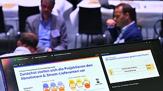 Ein Bildschirm zeigt die Aufgabe für den Workshop