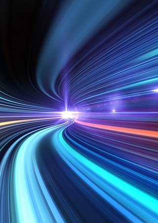 Abstraktes Bild einer Fahrt durch einen Tunnel mit High-Speed-Internetzugang.