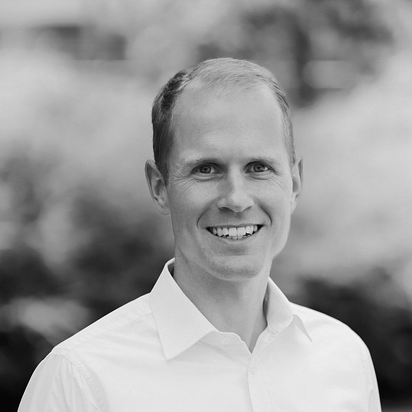 Bild von Philipp Pfefferle in schwarz weiß