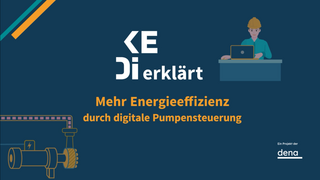 Grafik mit dem Text 'Mehr Energieeffizienz durch digitale Pumpensteuerung' und dem Logo 'KEDi erklärt' sowie einer Illustration einer Person mit Helm an einem Laptop