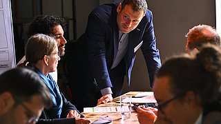 Diskussion am Gruppentisch