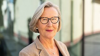 Profilbild der Geschäftsführerin Kristina Haverkamp