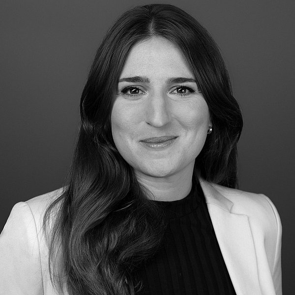 Bild von Philine Wedell in schwarz weiß