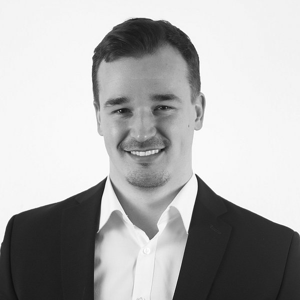 Bild von Julian Folgner in schwarz weiß