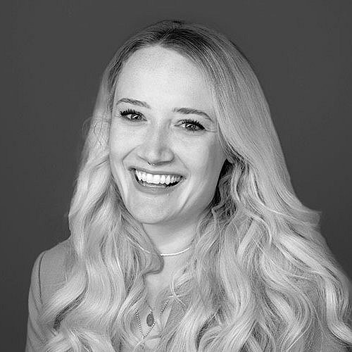 Portrait von Laura Stenmans