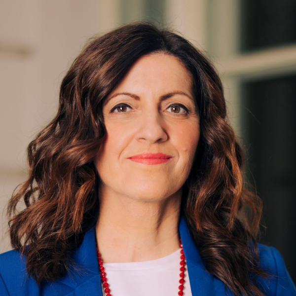 Portraitbild von Dr. Melanie Weber-Moritz