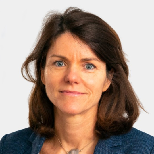 Portraitbild von Mechthild Wörsdoerfer