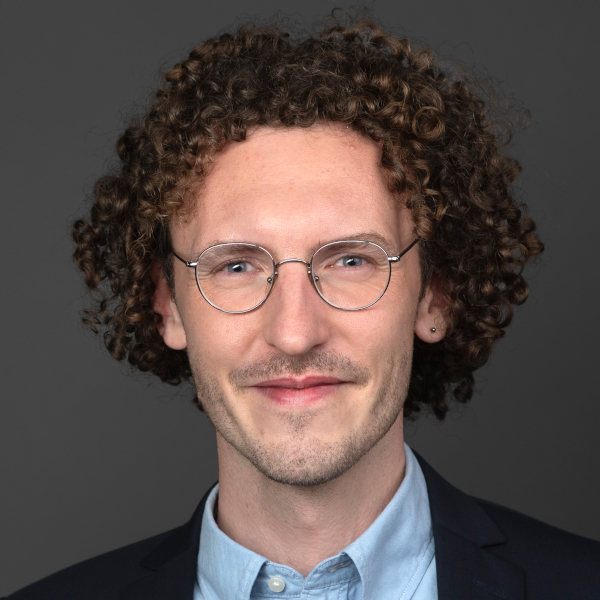 Porträtbild von David Frank