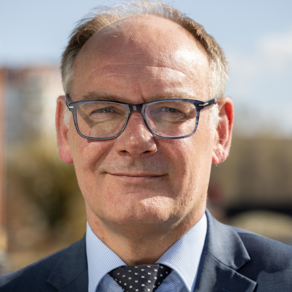 Portraitbild von Carsten Hasbach