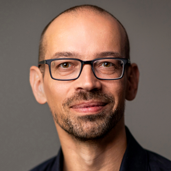 Portraibild von Dr. Konrad Gillmeister