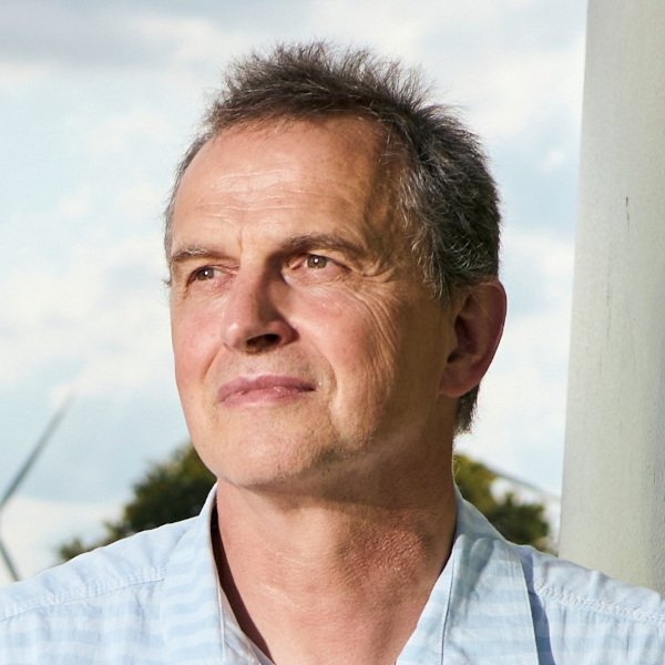 Porträtbild von Juergen Weber