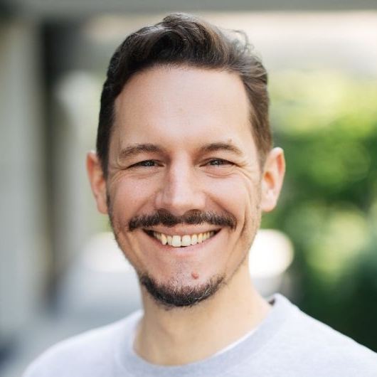 Porträtfoto von Bastian Gierull