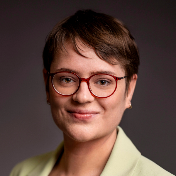 Portraitbild von Andrea Triki
