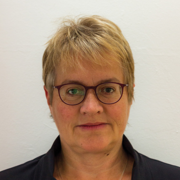 Portraitbild von Susanne Jung